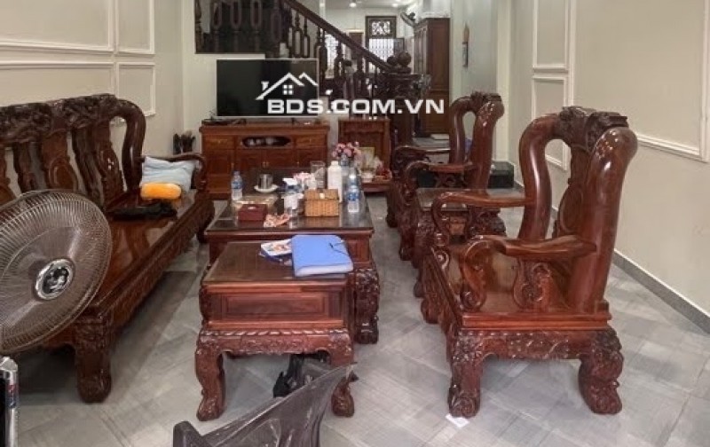 Nội Thất VIP Hẻm nhựa 6m Hoà Bình, Gần Luỹ Bán Bích, Tân Phú. Dt: 113m²x 4T. Chỉ 11.9 tỷ.